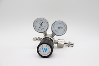 科沃不(bú)鏽鋼減壓(ya)器